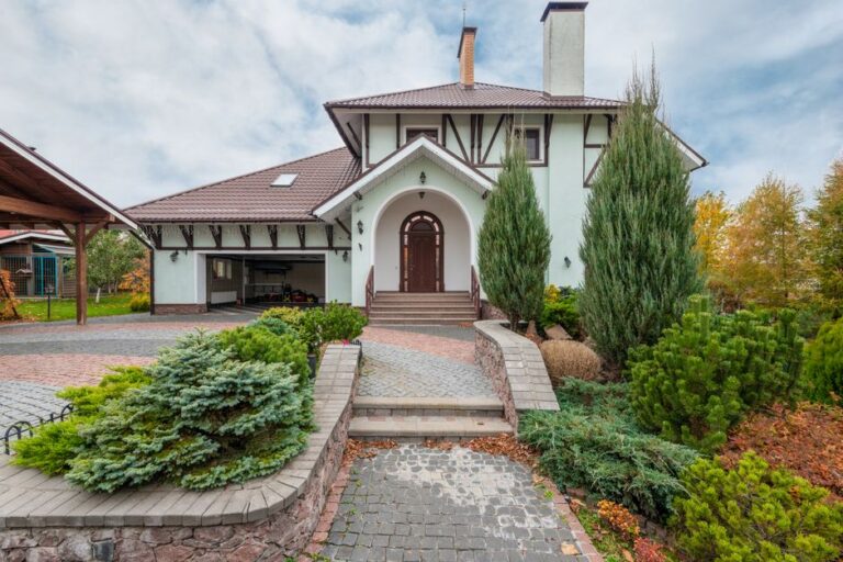 Curb Appeal Upgrades: Boost Your Home’s First Impression 2026