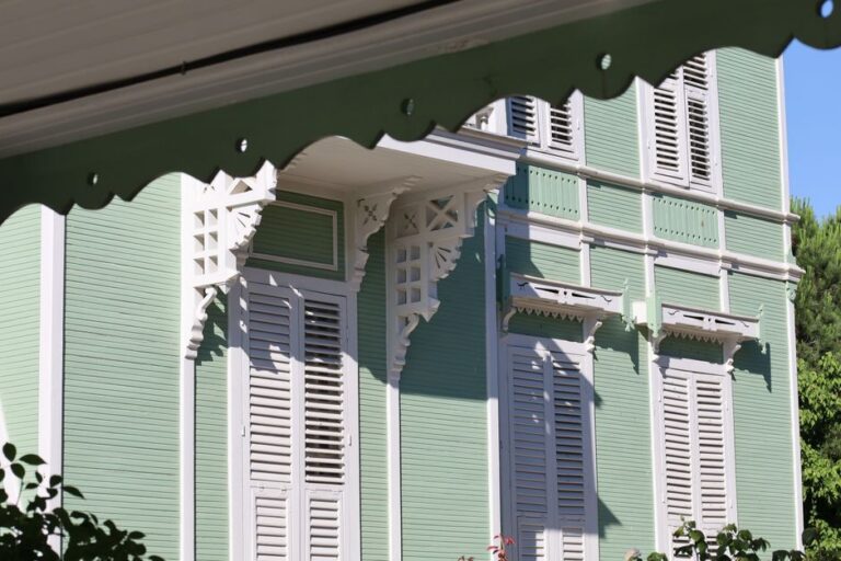 Exterior Trim Guide 2026: Materials, Costs & Design Ideas