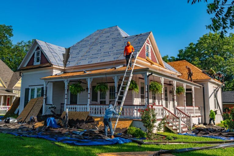 Siding Repair vs Replacement 2026: Which Saves More Money?